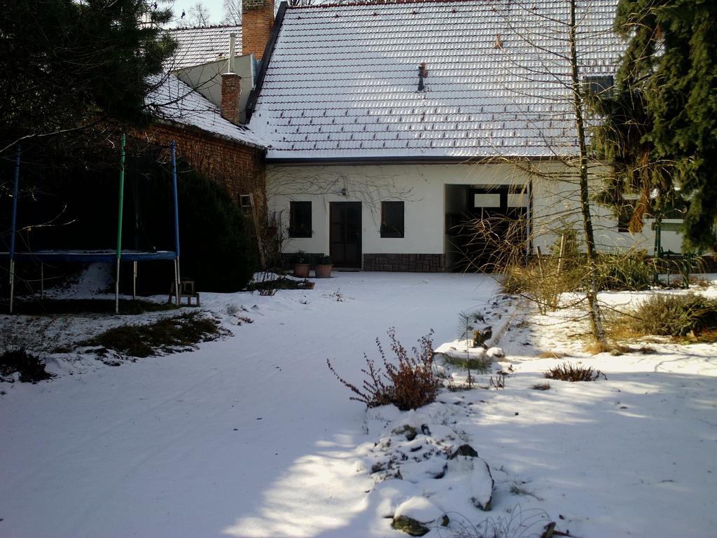 La Ferme De Sissi Apartman Smržice Kültér fotó