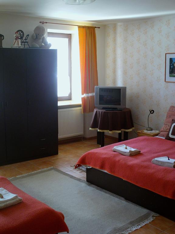 La Ferme De Sissi Apartman Smržice Szoba fotó