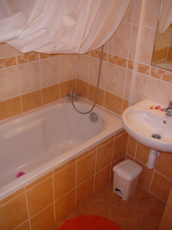 La Ferme De Sissi Apartman Smržice Szoba fotó
